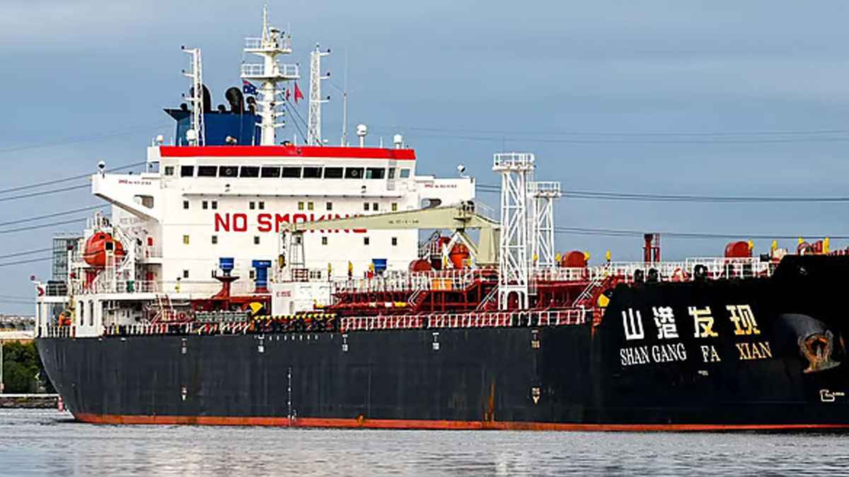 The ship arrived with 34,000 tons of diesel