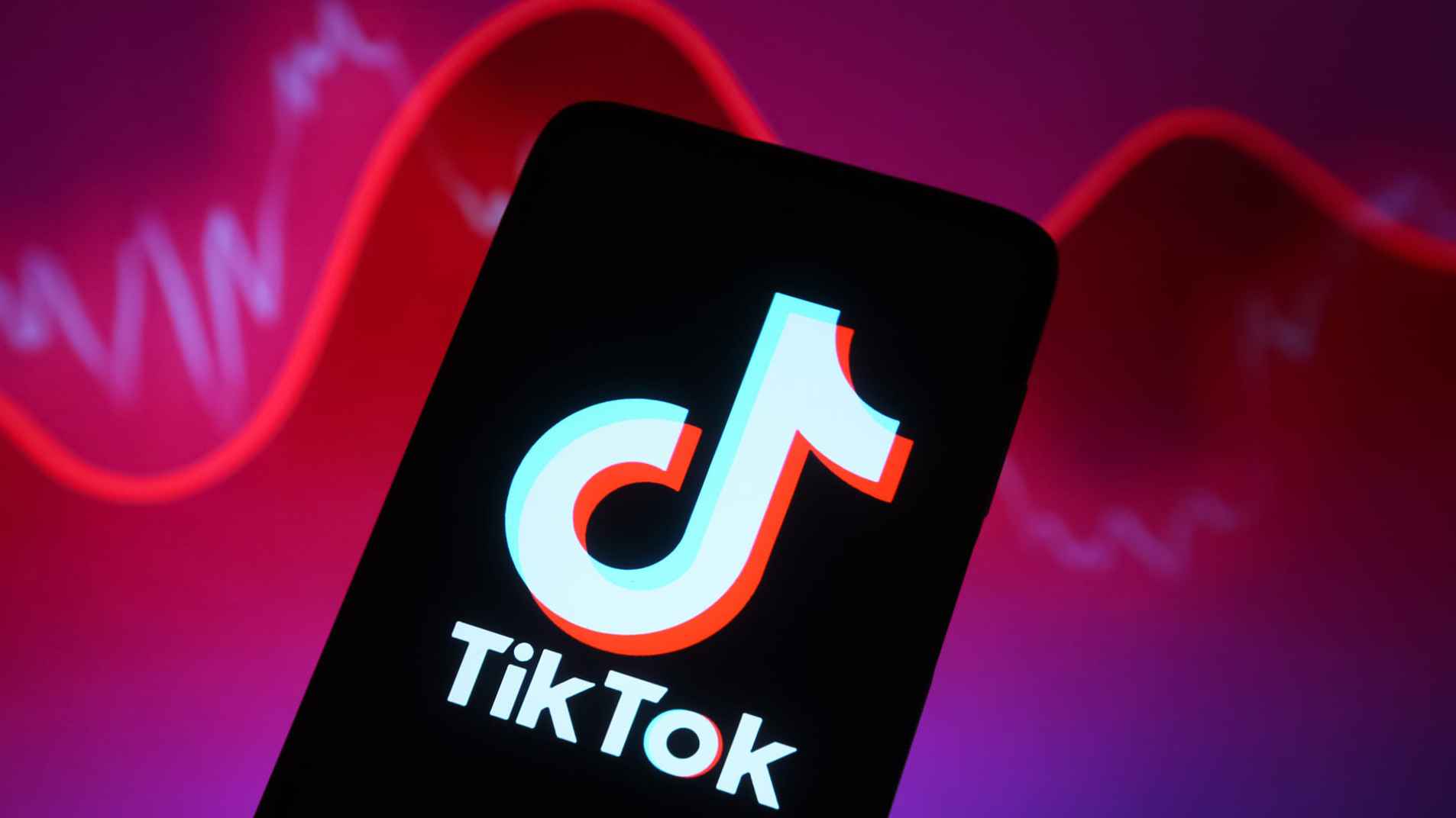 দেড় কোটিরও বেশি বাংলাদেশি ক্রিয়েটরদের ভিডিও ডিলিট করেছে টিকটক 