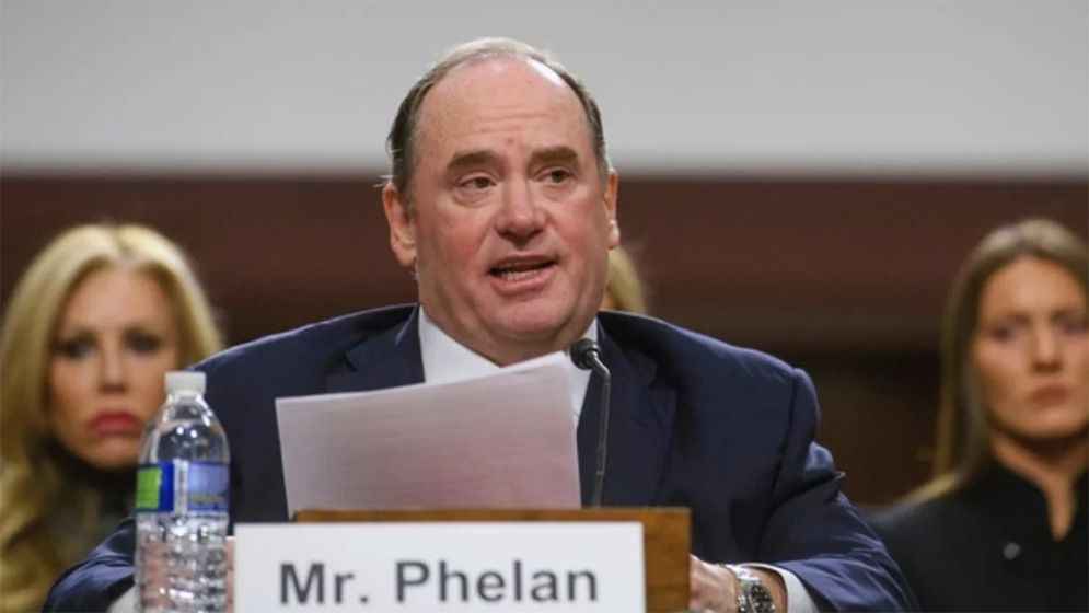 মার্কিন নৌবাহিনীর সেক্রেটারি বরখাস্ত