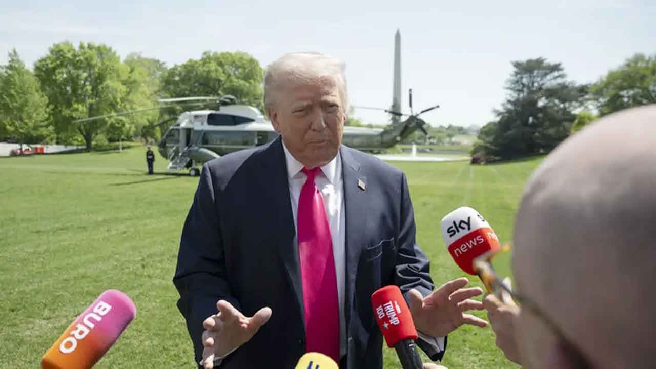 ইরানের ইউরেনিয়াম পুনরুদ্ধারে ‘দীর্ঘ ও কঠিন প্রক্রিয়া’ প্রয়োজন: ট্রাম্প