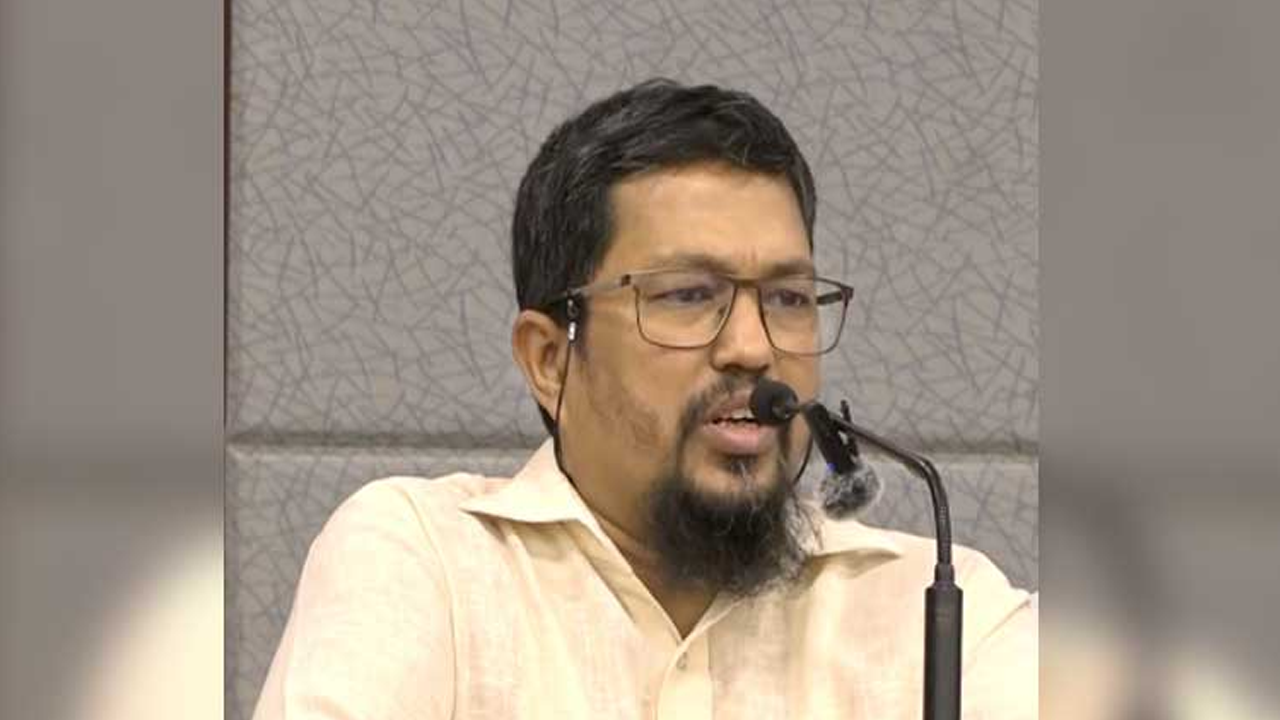 জুলাই অভ্যুত্থানে ভূমিকা রাখা সেই চিকিৎসককে এবার কুর্মিটোলায় বদলি