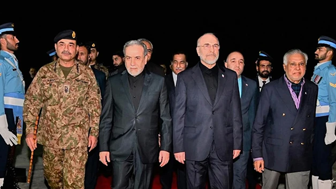 রাতে আবারও ইসলামাবাদে আসছে ইরানি প্রতিনিধিদল 