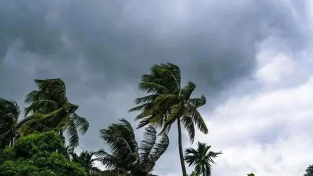 সন্ধ্যার মধ্যে ১৩ অঞ্চলে কালবৈশাখী ঝড়ের শঙ্কা 