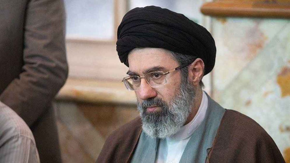 যেকোনো মূল্যে ‘পরমাণু ও ক্ষেপণাস্ত্র সক্ষমতা’ রক্ষা করবে ইরান: খামেনি