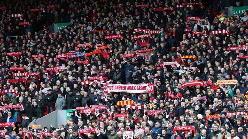 অ্যানফিল্ডে অসম্ভবকে সম্ভব করার আশায় লিভারপুল