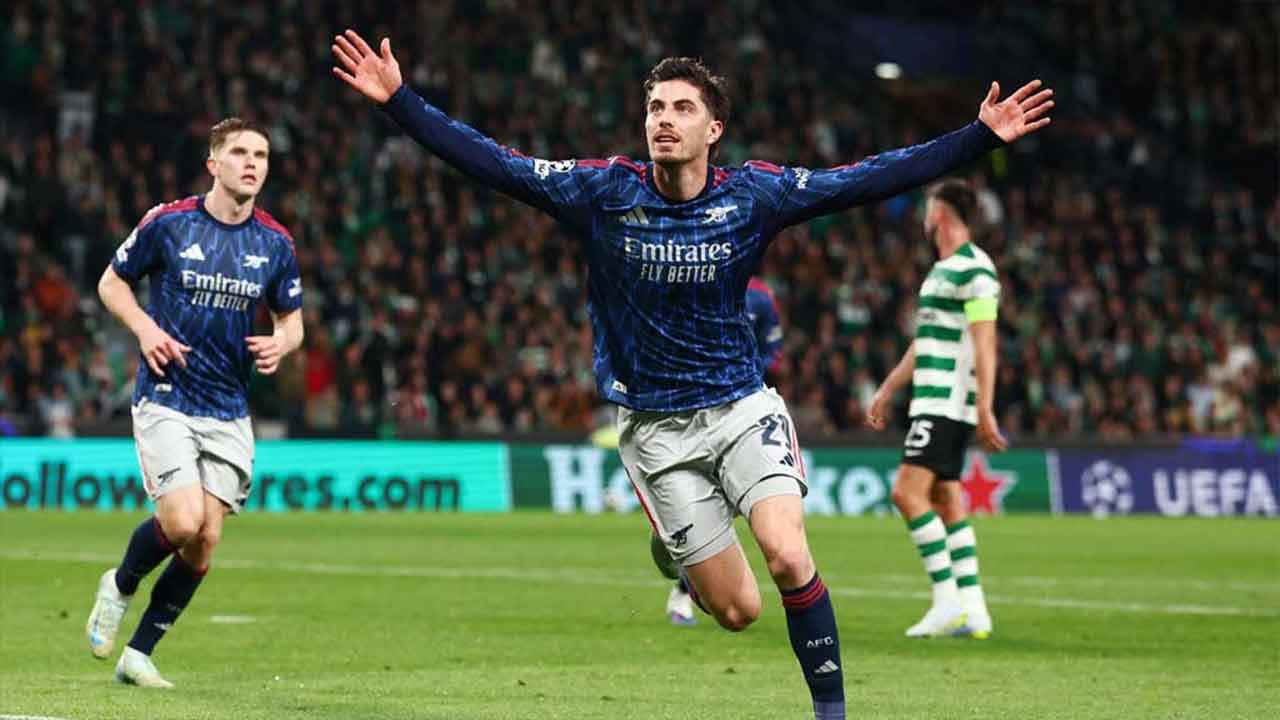 শেষ মুহূর্তের গোলে মান বাঁচাল আর্সেনালের