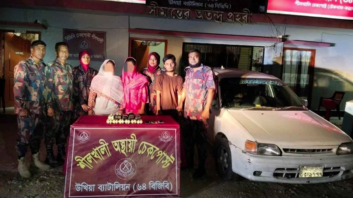 টেকনাফ থেকে প্রাইভেটকারে ইয়াবা পাচারকালে আটক ৩