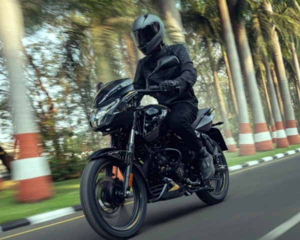 bajaj-pulsar-180-launched-1-1775798879