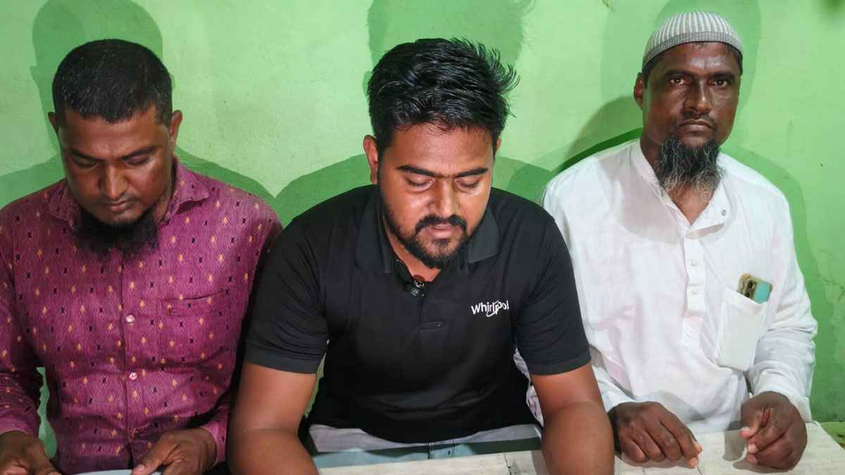 দশমিনায় বিরোধপূর্ণ জমি নিয়ে ওসির বিরুদ্ধে সংবাদ সম্মেলন