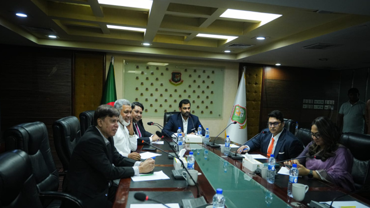 সরকারের আহ্বানে নতুন সিদ্ধান্ত বিসিবির