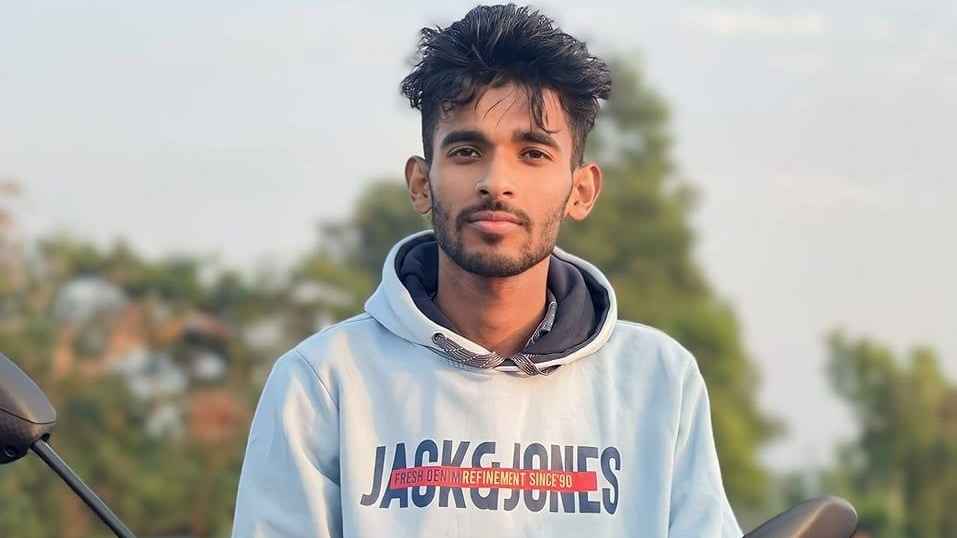 চাঁদপুরে সড়ক দুর্ঘটনায় প্রাণ গেল ছেলের, বাবা গুরুতর আহত