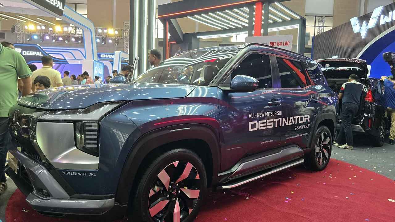 র‍্যাংগস লিমিটেড বাজারে  আনল প্রিমিয়াম এসইউভি 'মিতসুবিশি ডেস্টিনেটর'