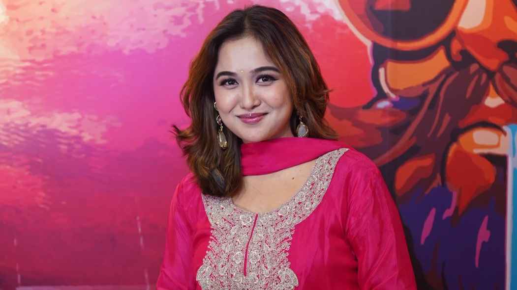 সংসদে ‘চমক’ দেখানোর সুযোগ পেলেন না চমক