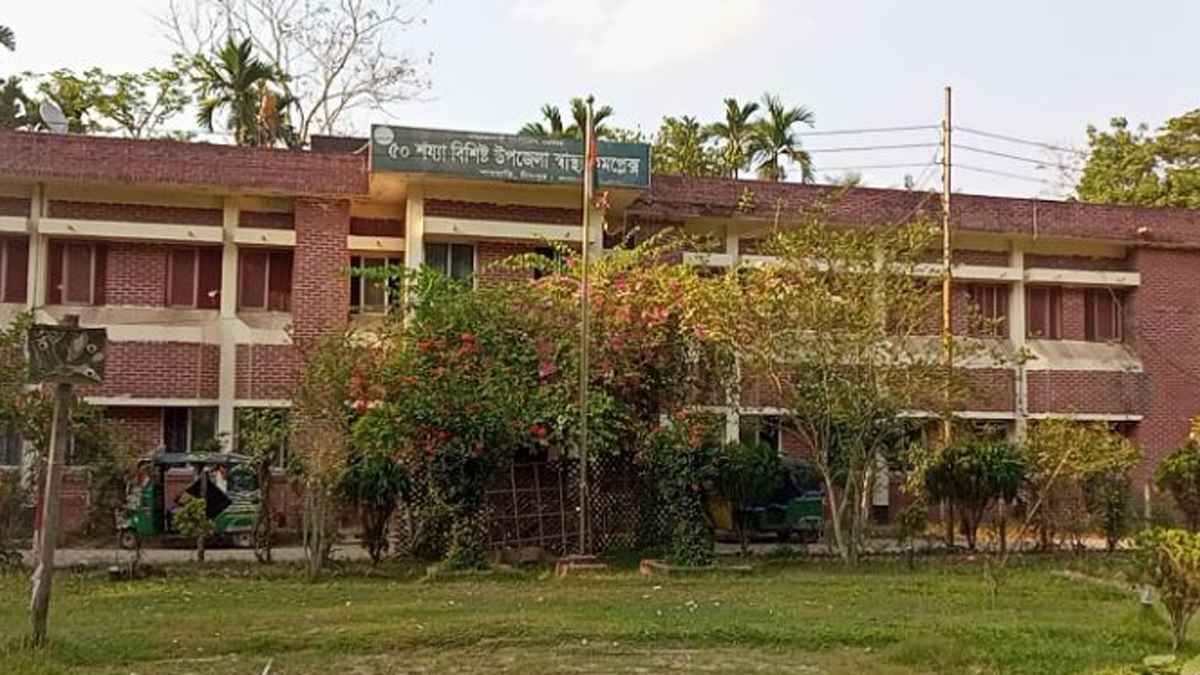 জ্বরের চিকিৎসা নিতে আসা শিশুকে দেওয়া হলো কুকুরের ভ্যাকসিন