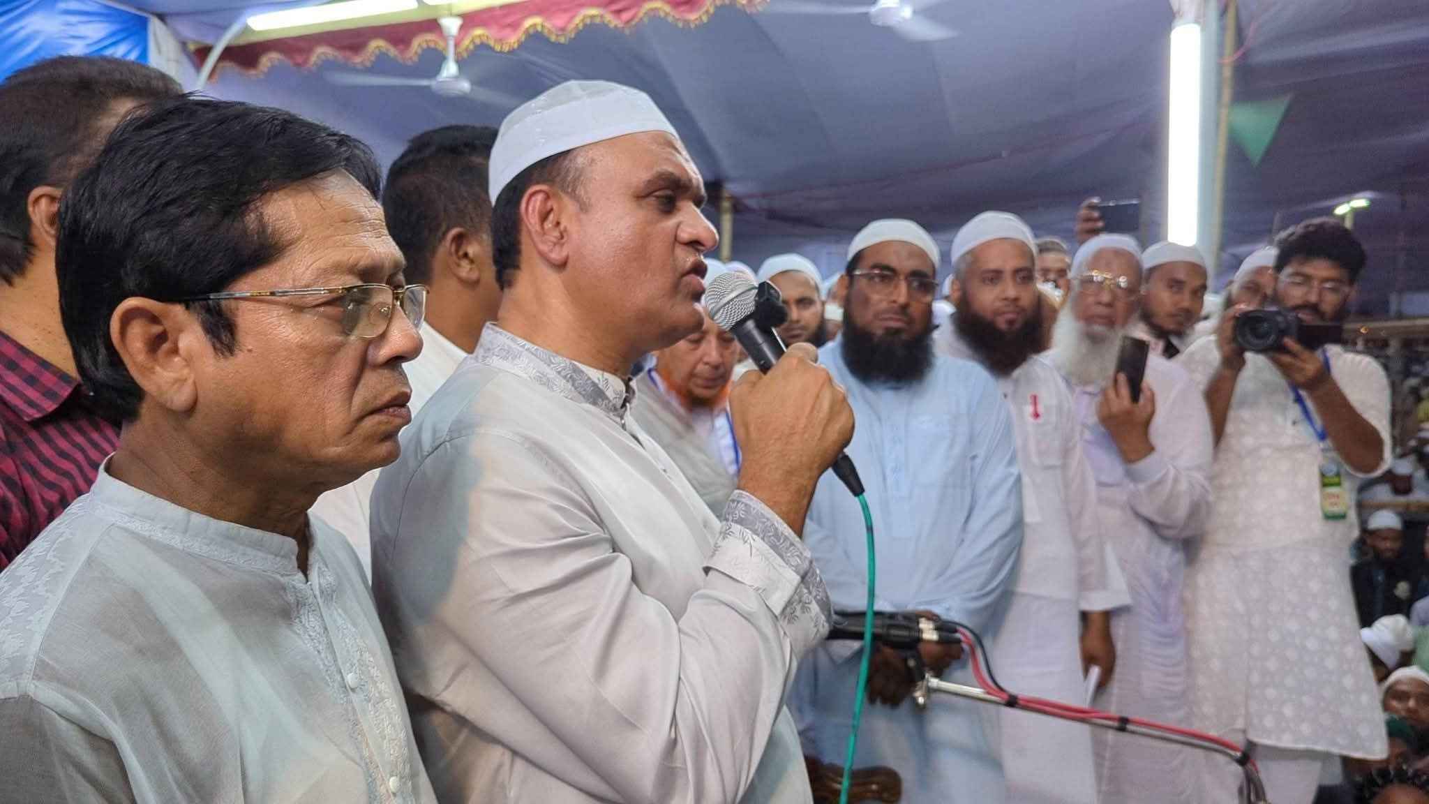 শেষ সময়ে চরমোনাই দরবারে বিএনপি