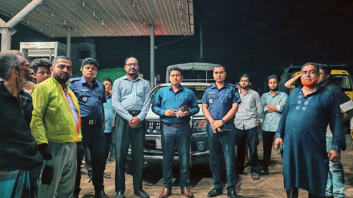 কুমিল্লার লালমাই ফিলিং স্টেশনকে জরিমানা