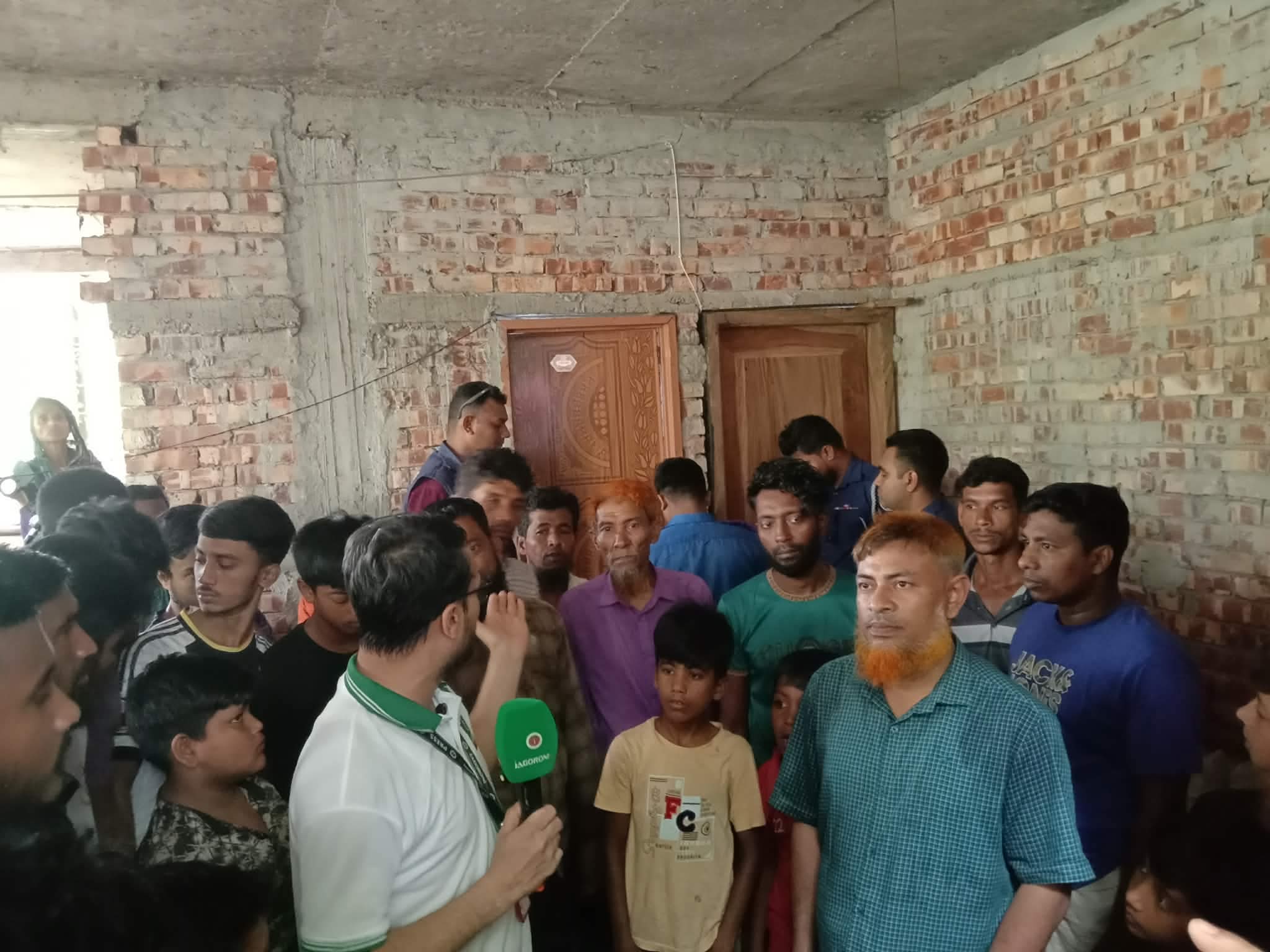 d100e2f4-0e97-4704-9060-2627007b894c