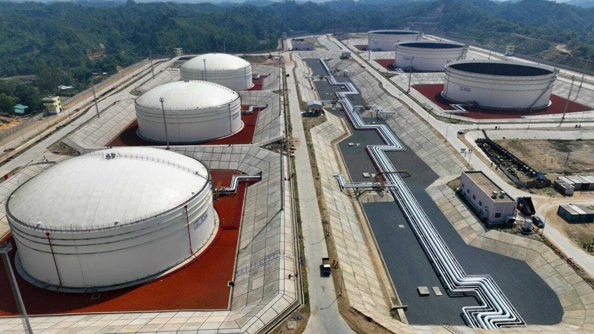 da862c32-b3f9-427b-b1e1-24bb89137882