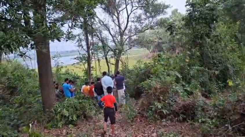 গাজীপুরে জঙ্গল থেকে মাথার খুলি ও হাড় উদ্ধার