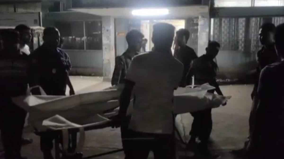 চাঁপাইনবাবগঞ্জে ট্রাকচাপায় কিশোর নিহত