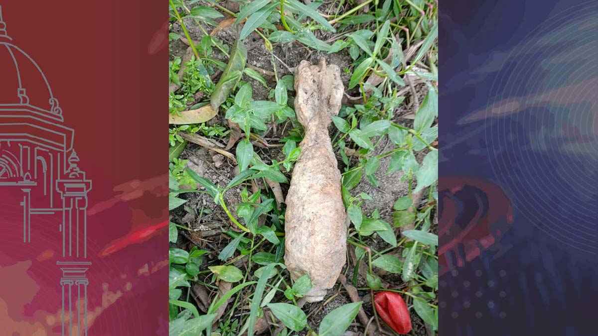 বকশীগঞ্জে পুকুরপাড়ে পরিত্যক্ত অবস্থায় পাওয়া গেল মর্টার শেল সদৃশ বস্তু