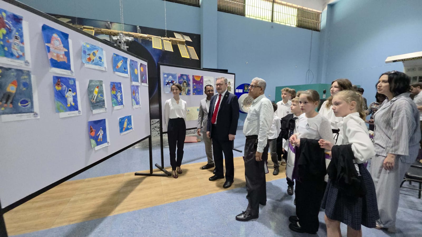 e4a4516f-6c37-457b-a5cc-7173f3bb5dd0