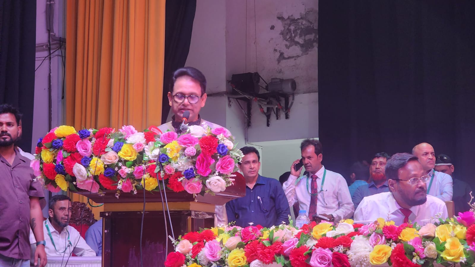 eb333773-e59d-4a38-b7ad-5e3d0a47e7ed