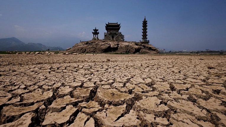 ef4df525b3bbeccabd7dfc60ef3d4842a6592575fcae5cc6