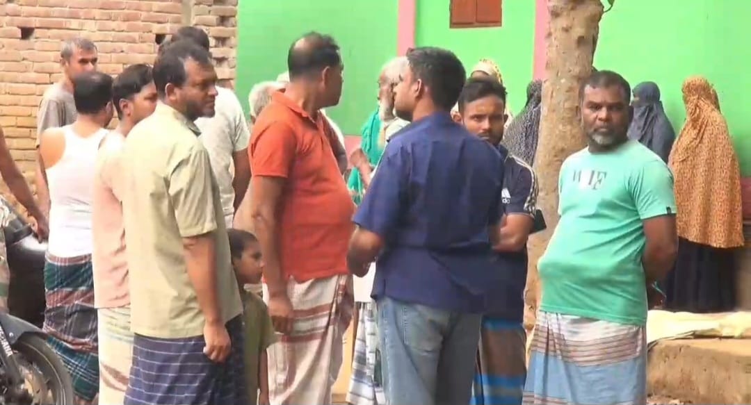 f08578ee-49c1-4125-83e7-e30c41537e2e