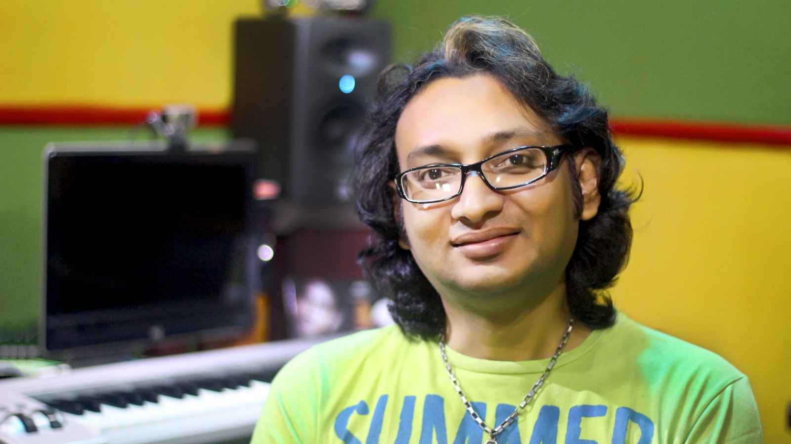 সমীরের ‘তুমি কতটা সুখী হয়েছ’