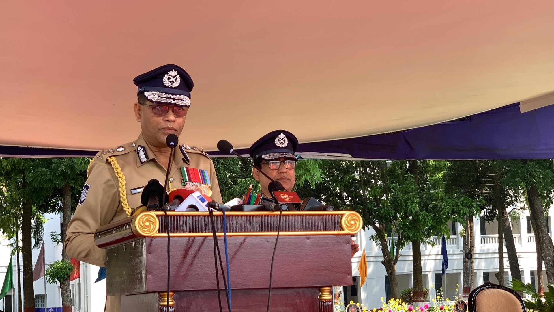 f94496d4-c272-45fc-9e72-ea499c8ef5c2 f94496d4-c272-45fc-9e72-ea499c8ef5c2