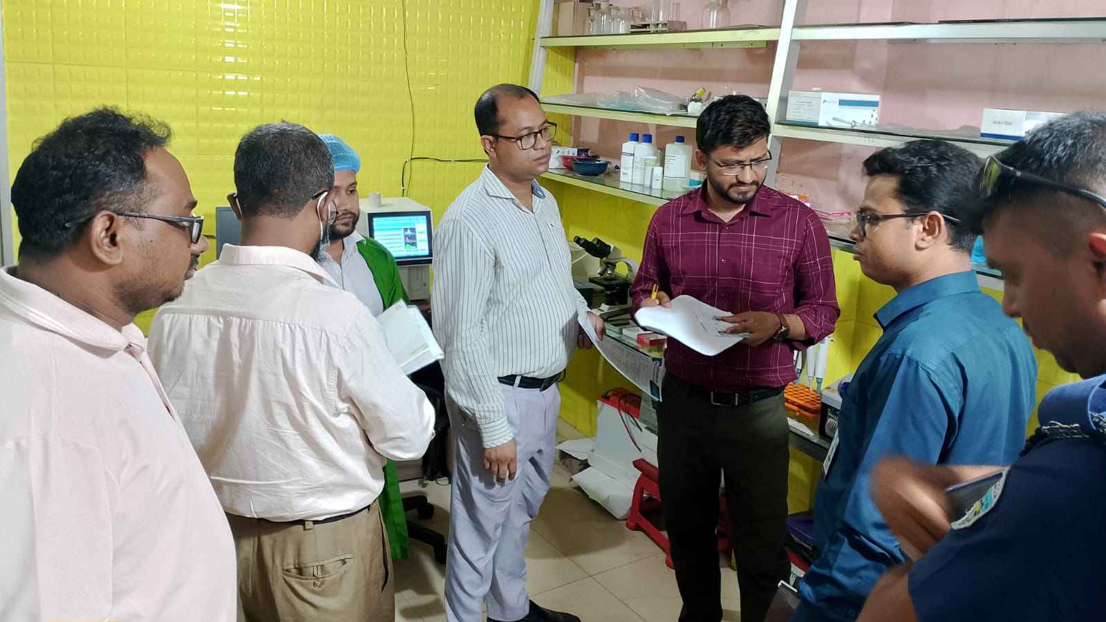 ফেনীতে আরও ২টি স্বাস্থ্যসেবা প্রতিষ্ঠান সিলগালা