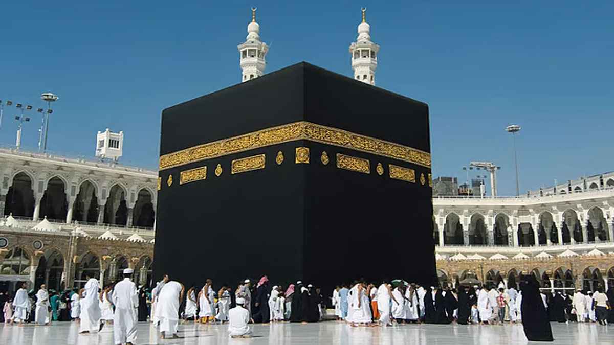 এবার হজে যাচ্ছেন ৩০ হাজার ইরানি