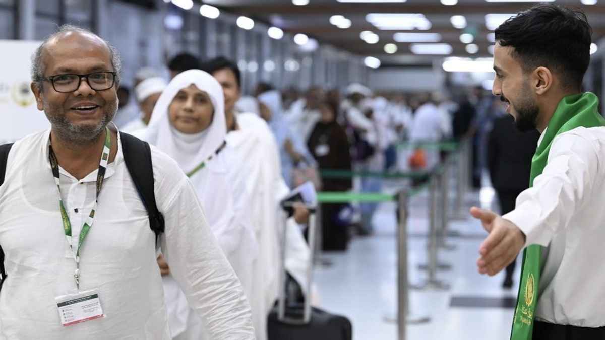 সৌদি পৌঁছেছেন সাড়ে ৩৪ হাজারের বেশি বাংলাদেশি হজযাত্রী