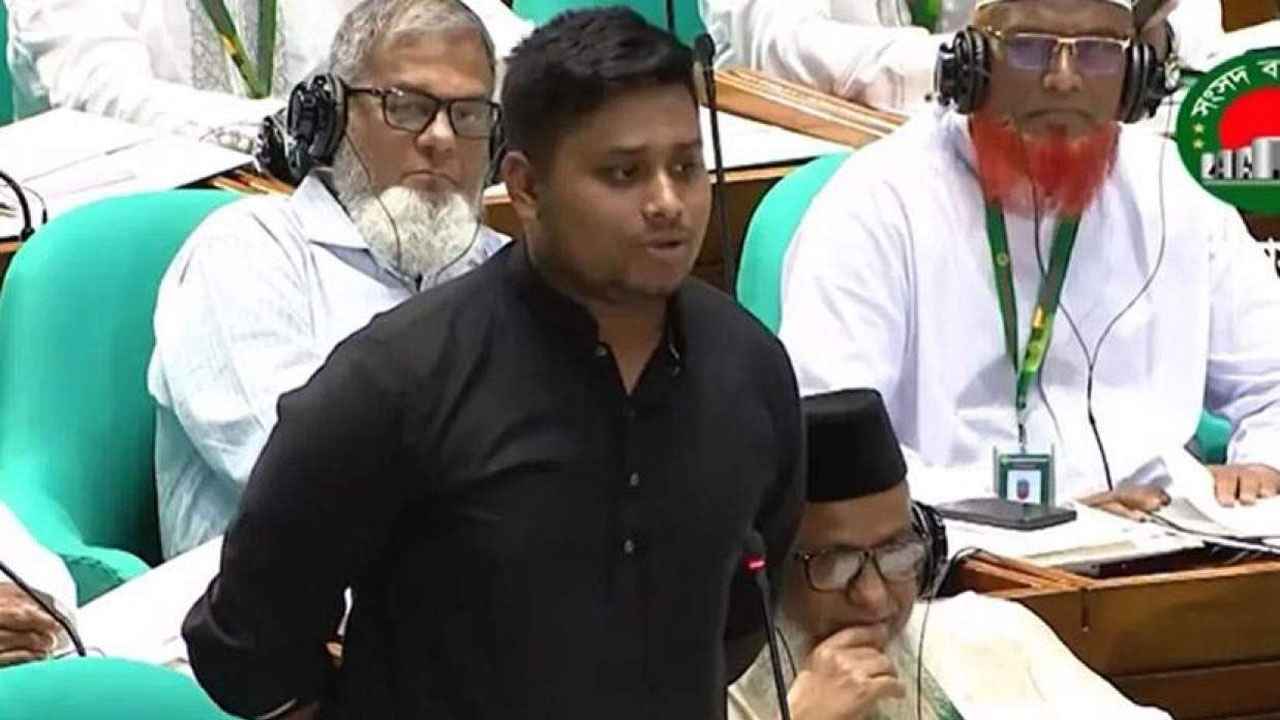 আপনাদের কাছে ভিক্ষা চাই, কবে মৃত্যুর মিছিল থামবে: হাসনাত