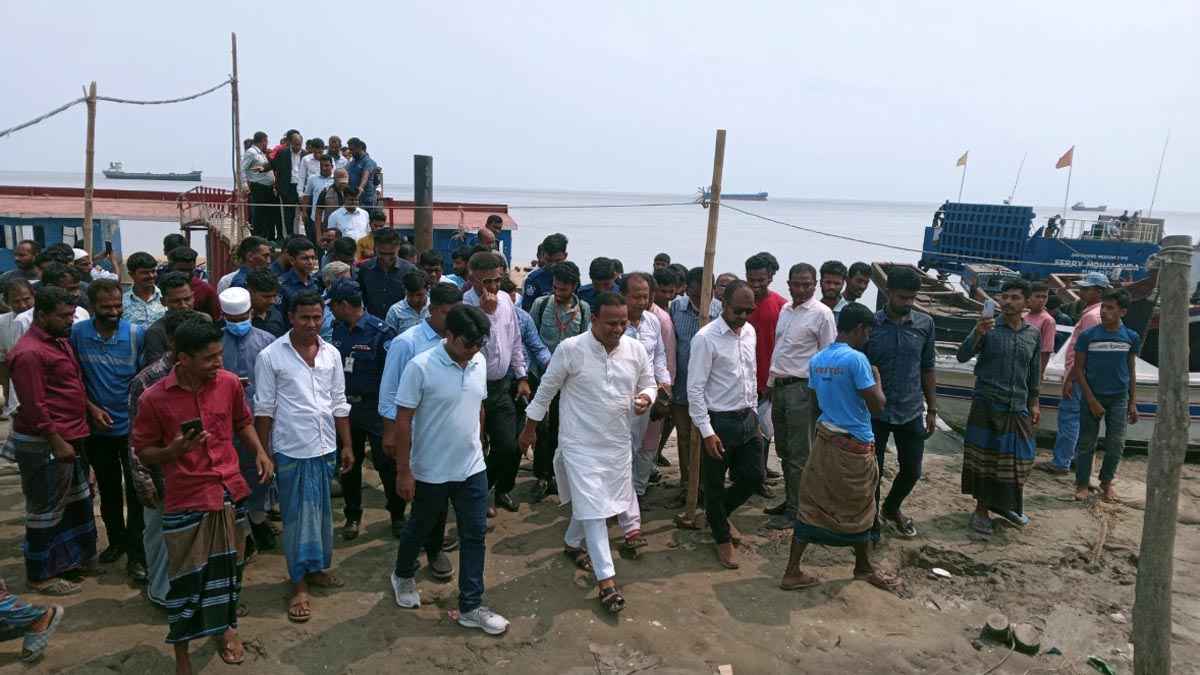 ঈদের আগেই হাতিয়ায় নতুন ফেরি যুক্ত করার চেষ্টা চলছে: নৌ প্রতিমন্ত্রী