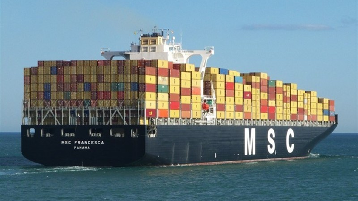 হরমুজ প্রণালিতে দুটি জাহাজ জব্দ করল ইরান