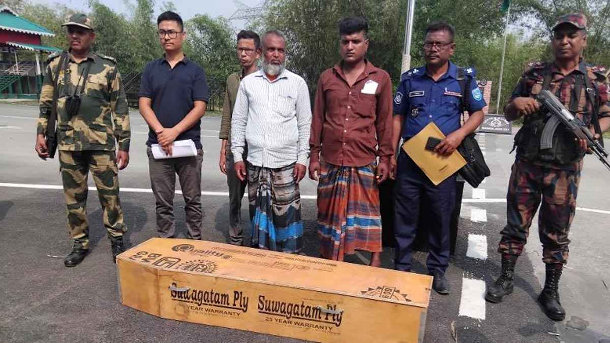 ১১ মাস পর দেশে ফিরল আজিজুর রহমানের মরদেহ