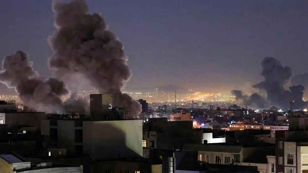 ইরানে রাতভর হামলা চালিয়েছে যুক্তরাষ্ট্র ও ইসরায়েল