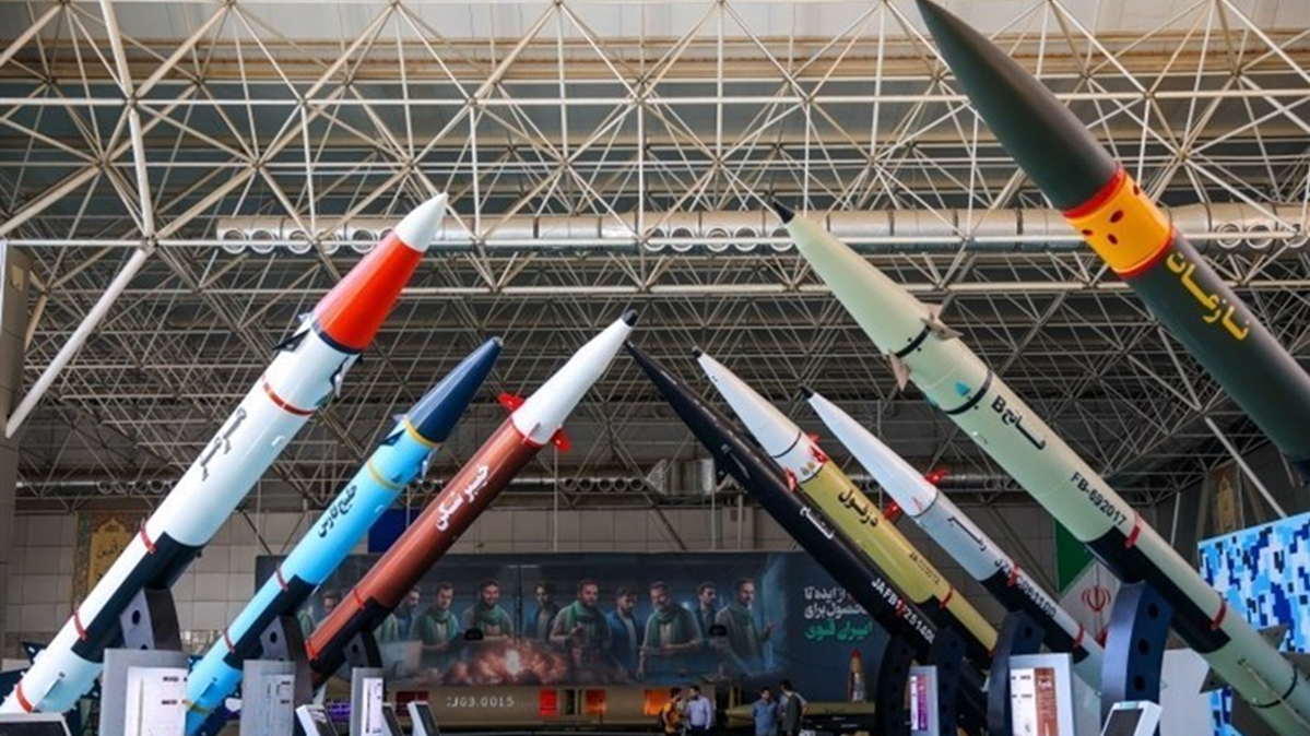 যুক্তরাষ্ট্র সীমা অতিক্রম করলে মধ্যপ্রাচ্যের বাইরে হামলার হুমকি ইরানের