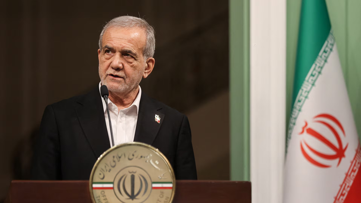 ইরান লেবানিজ ভাই-বোনদের কখনোই একা ফেলে যাবে না: পেজেশকিয়ান