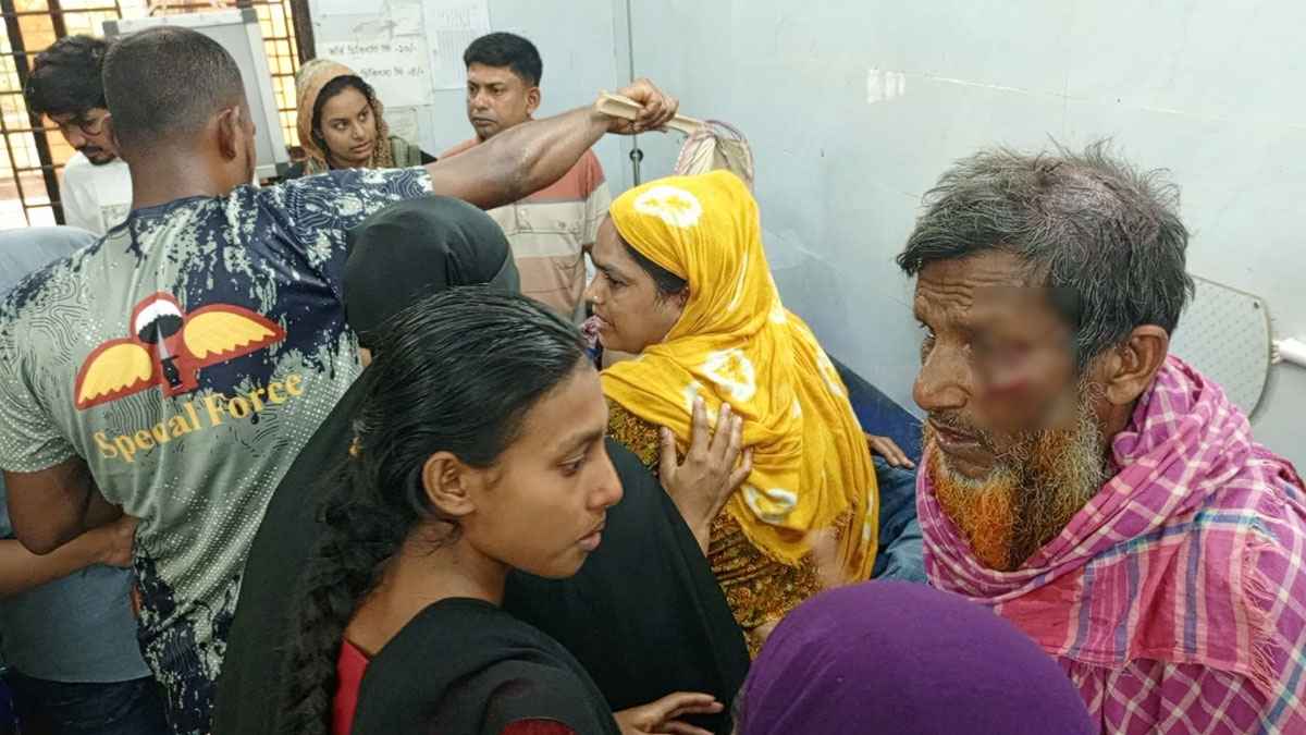 শৈলকুপায় দুপক্ষের সংঘর্ষে আহত ১২