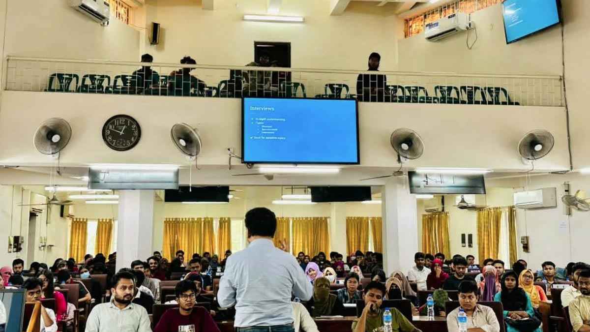 জাবিতে গবেষণা বিষয়ক সমন্বিত অ্যাকাডেমিক সেমিনার অনুষ্ঠিত