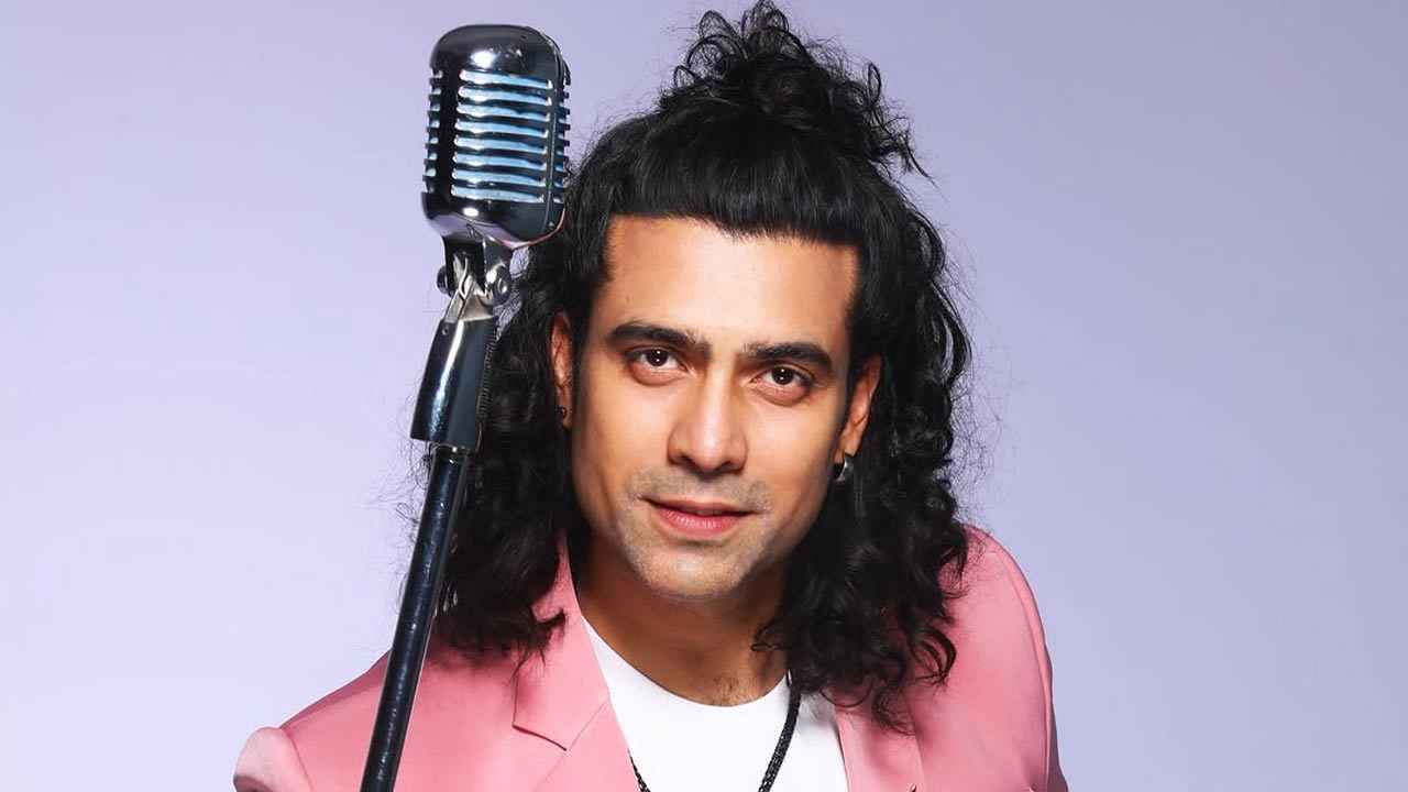 বিয়ে করলেন জনপ্রিয় গায়ক জুবিন নটিয়ল