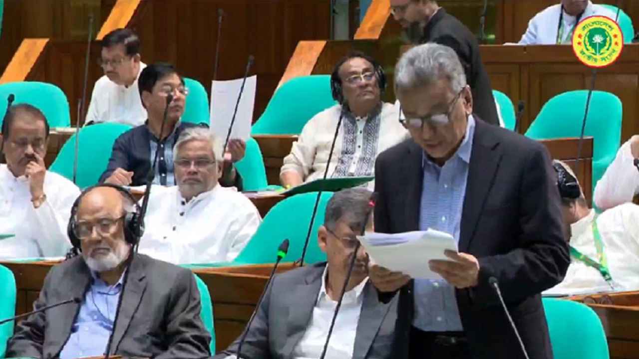 ভঙ্গুর অর্থনীতি টানতে চার স্তরের পরিকল্পনা সরকারের