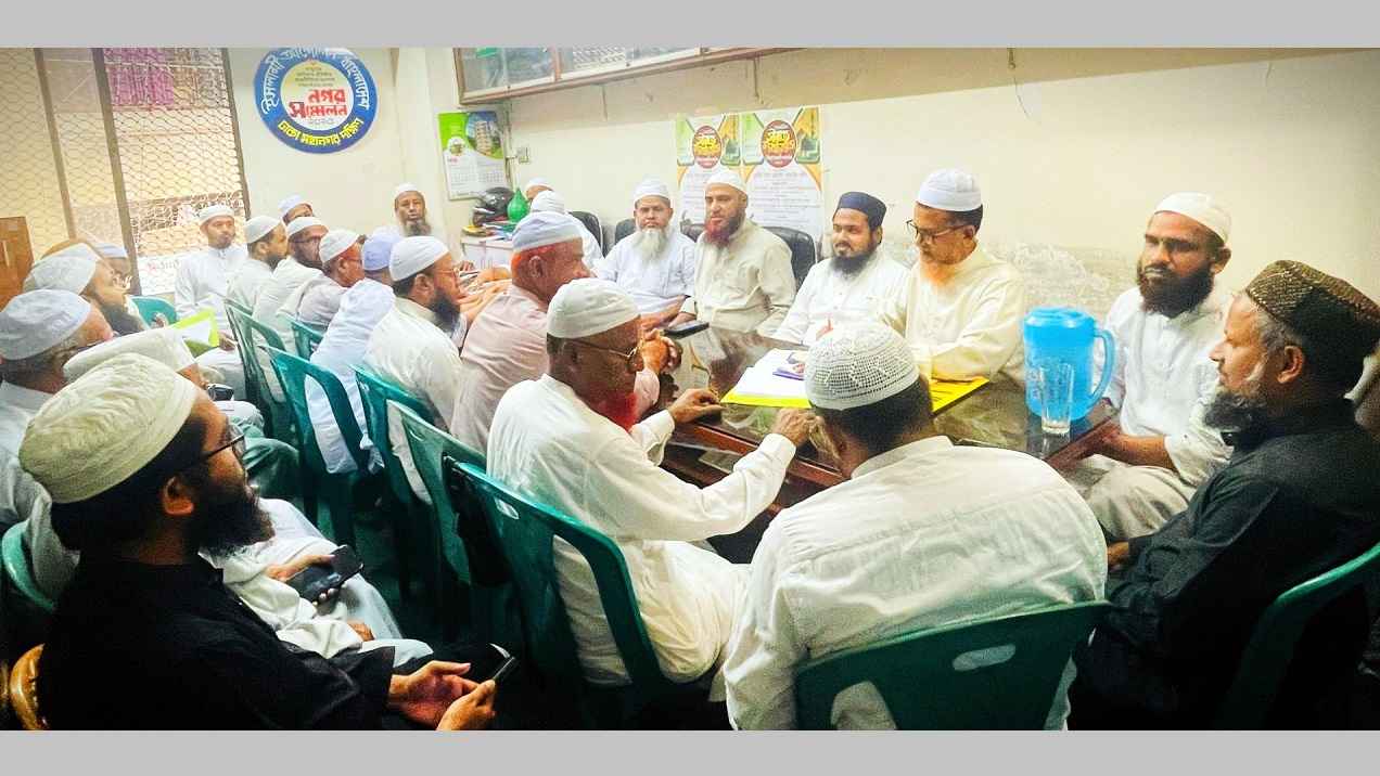 ‘উভয় দলের ছাত্র সংগঠন নিয়ন্ত্রণে ব্যর্থতায় ‘অস্ত্রের ঝনঝনানি শব্দ’