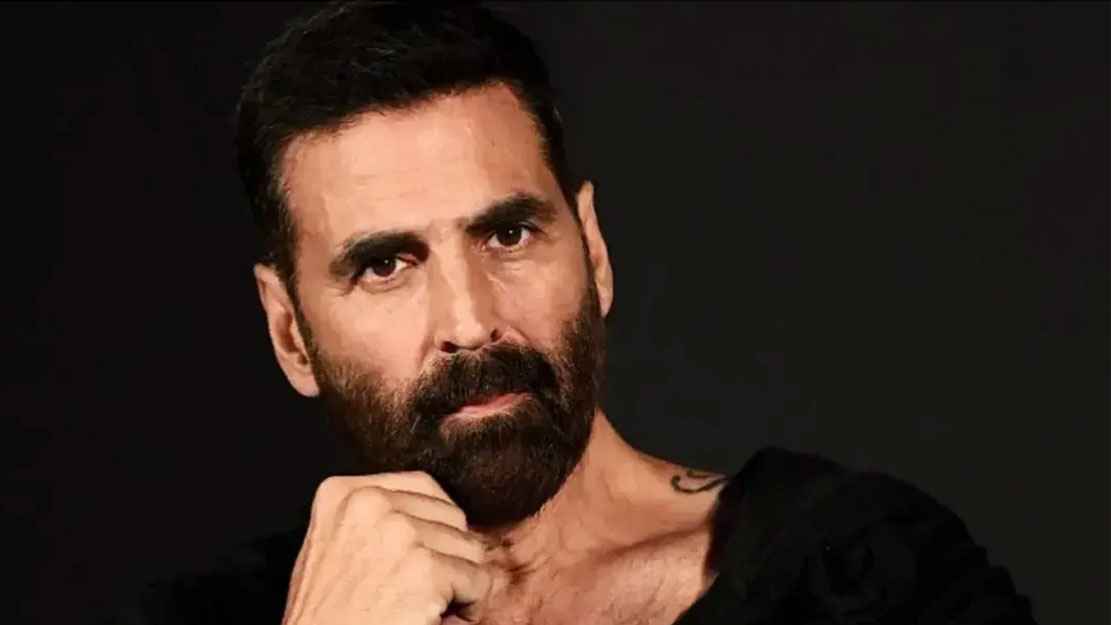 ১০৪ জ্বরে জ্ঞান হারান, অল্পের জন্য রক্ষা পেলেন অক্ষয় 