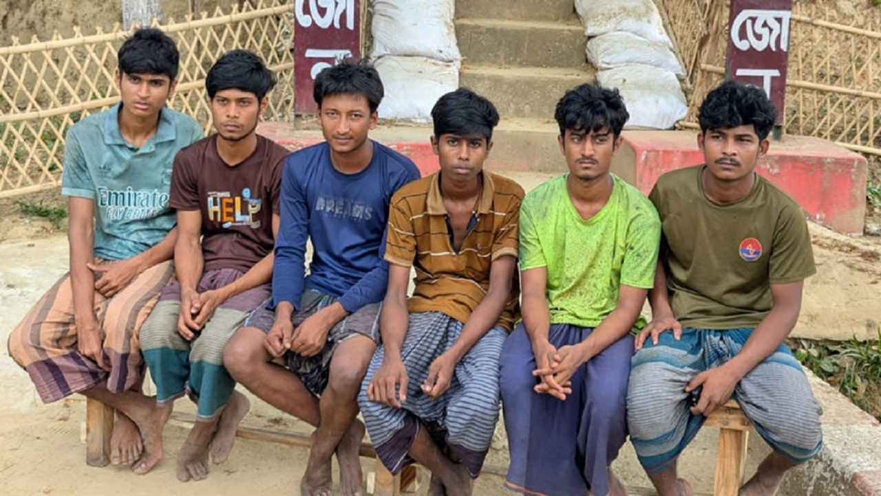 ‎বান্দরবানে অপহৃত রাবার বাগানের ৬ শ্রমিক সেনা অভিযানে উদ্ধার