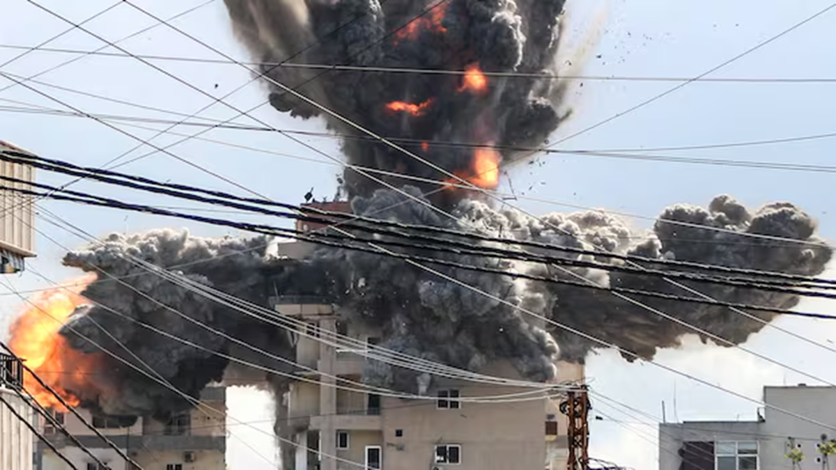 লেবাননে ২৪ ঘণ্টায় ২০০ স্থানে হামলা ইসরায়েলের