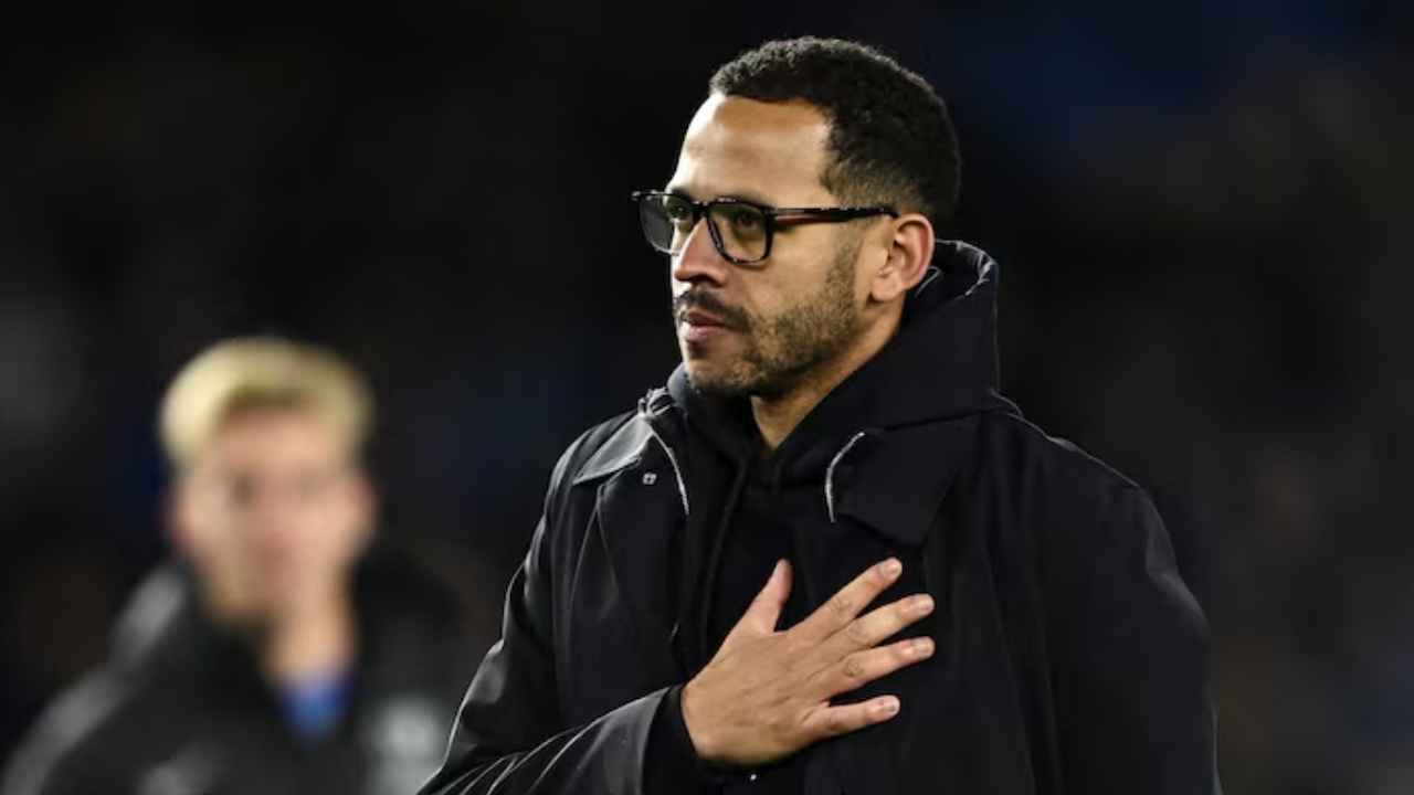 ৬ বছরের চুক্তি, ৪ মাসেই ইতি